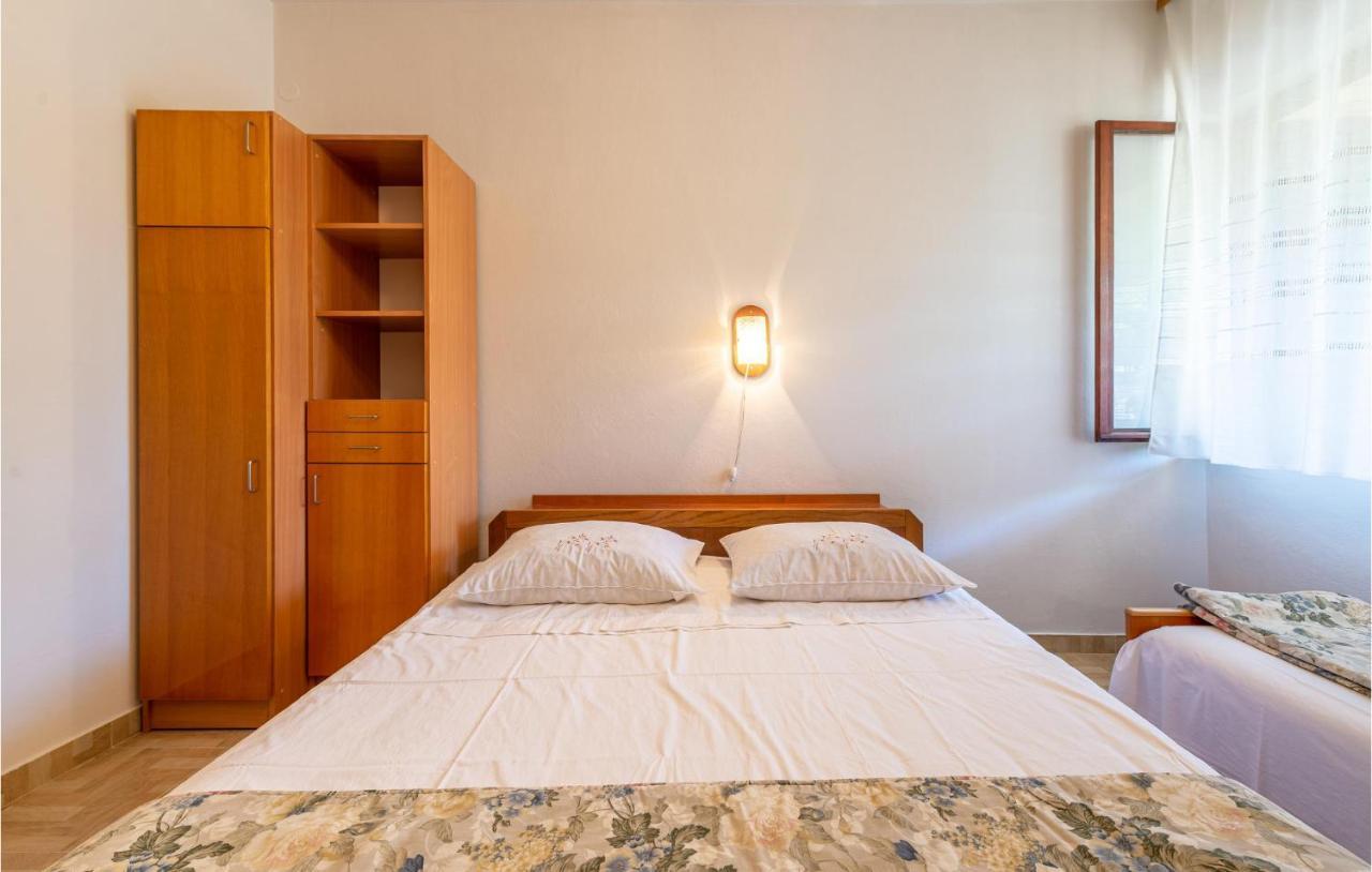 Stunning Apartment In Zadar With Wifi Kültér fotó
